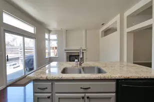 1531 Edgemore Ave, Sacramento, CA 95835 - Photo 22