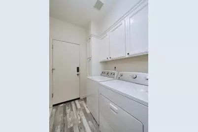 1531 Edgemore Avenue, Sacramento, CA 95835 - Photo 34