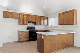 2412 Silverado Ct, Stockton, CA 95206 - Photo 10