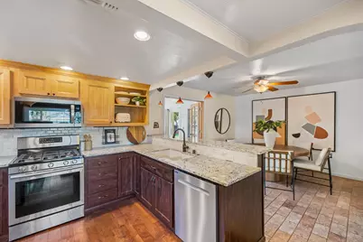 524 Sandburg Drive, Sacramento, CA 95819 - Photo 6