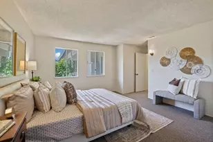 1118 Fallbrook Dr, Stockton, CA 95210 - Photo 20