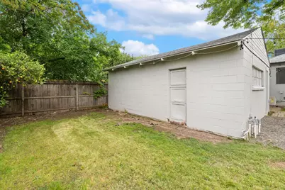 2368 Murieta Way, Sacramento, CA 95822 - Photo 26