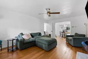 2368 Murieta Wy, Sacramento, CA 95822 - Photo 6