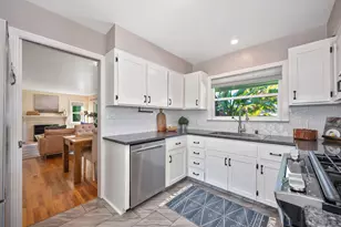5712 Carlson Dr, Sacramento, CA 95819 - Photo 16