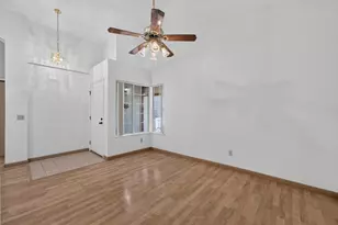 8113 Bellsbrae Dr, Antelope, CA 95843 - Photo 14