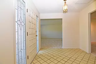 1661 Smith Dr, Turlock, CA 95382 - Photo 6
