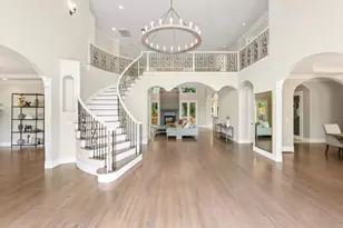 8540 Le Parc Ct, Fair Oaks, CA 95628 - Photo 6