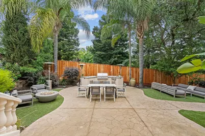 8540 Le Parc Court, Fair Oaks, CA 95628 - Photo 44