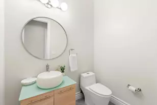 8540 Le Parc Ct, Fair Oaks, CA 95628 - Photo 18