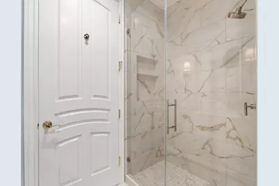 8540 Le Parc Court, Fair Oaks, CA 95628 - Photo 32