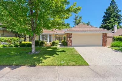 11557 Bear Valley Court, Gold River, CA 95670 - Photo 2