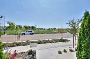 2995 Middlebury Dr, Lathrop, CA 95330 - Photo 8