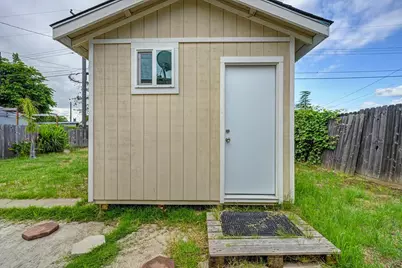 1013 Frienza Avenue, Sacramento, CA 95815 - Photo 36