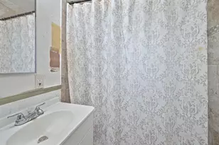 1013 Frienza Ave, Sacramento, CA 95815 - Photo 18