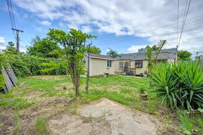 1013 Frienza Avenue, Sacramento, CA 95815 - Photo 40