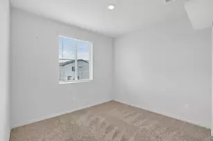 2103 Knotty Pine Way, Plumas Lake, CA 95961 - Photo 16
