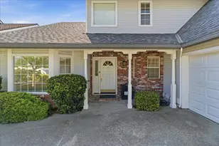 1102 Creek Ridge Ct, Roseville, CA 95747 - Photo 2