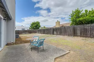 183 Dawn Cir, Galt, CA 95632 - Photo 32