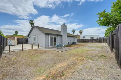 183 Dawn Circle, Galt, CA 95632 - Photo 36