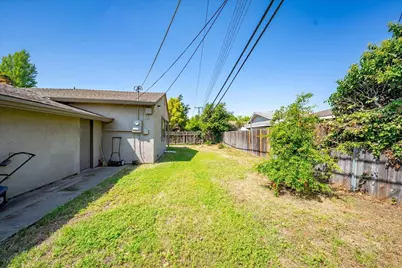7517 Circle Parkway, Sacramento, CA 95823 - Photo 44
