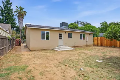 3691 Washington Avenue, Le Grand, CA 95333 - Photo 16