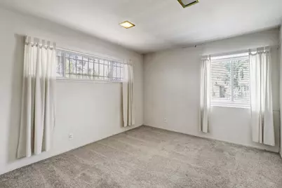 2154 Meadowglen Avenue, Sacramento, CA 95832 - Photo 24