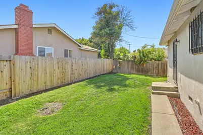 2154 Meadowglen Avenue, Sacramento, CA 95832 - Photo 34