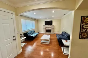 3301 Glenmoor Dr, Sacramento, CA 95827 - Photo 4