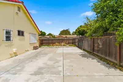 8152 Le Mans Avenue, Stockton, CA 95210 - Photo 34