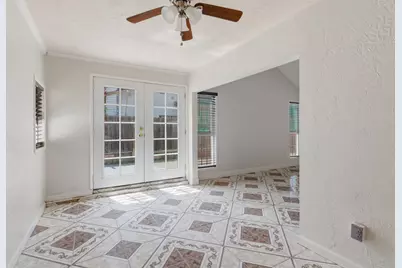 8152 Le Mans Avenue, Stockton, CA 95210 - Photo 30