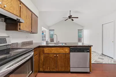 8152 Le Mans Avenue, Stockton, CA 95210 - Photo 12