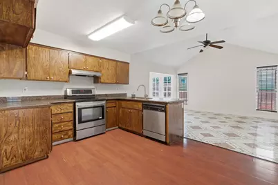 8152 Le Mans Avenue, Stockton, CA 95210 - Photo 10
