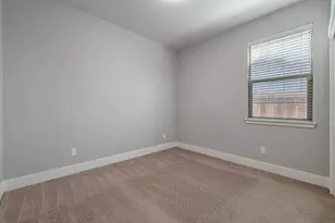 1126 Gardenia Ct, Patterson, CA 95363 - Photo 18