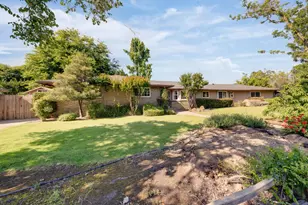 5437 Valhalla Dr, Carmichael, CA 95608 - Photo 2