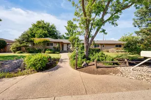 5437 Valhalla Dr, Carmichael, CA 95608 - Photo 1