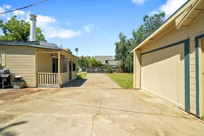 6049 Landis, Carmichael, CA 95608 - Photo 26