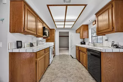 342 Rivergate Way, Sacramento, CA 95831 - Photo 20