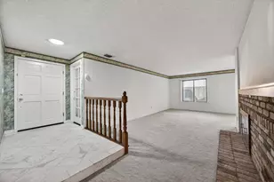 342 Rivergate Way, Sacramento, CA 95831 - Photo 8