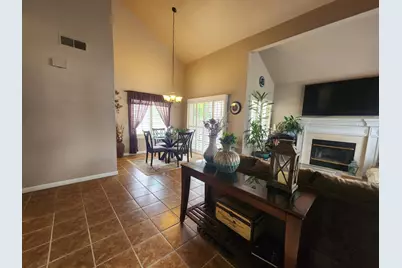 8558 Carlin Avenue, Sacramento, CA 95823 - Photo 6