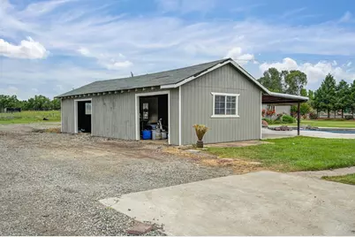 8350 Bianchi Road, Roseville, CA 95747 - Photo 54