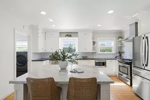 1049 11th Ave, Sacramento, CA 95818 - Photo 14