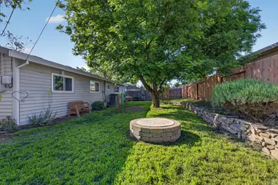 7129 Baranga Drive, Citrus Heights, CA 95621 - Photo 22