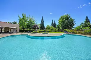 10001 Woodcreek Oaks Blvd, Roseville, CA 95747 - Photo 34