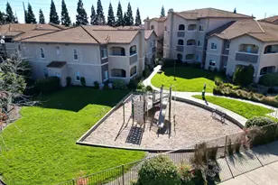 10001 Woodcreek Oaks Blvd, Roseville, CA 95747 - Photo 28
