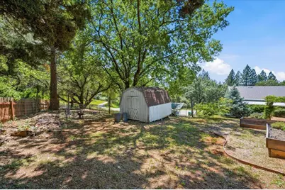 10704 Round Valley Road, Grass Valley, CA 95949 - Photo 44