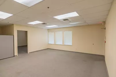 401 Lesher Drive #B, Merced, CA 95341 - Photo 6