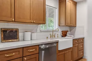 1321 Normandy Ln, Sacramento, CA 95822 - Photo 38