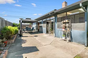 1000 Lakewood Dr, Lodi, CA 95240 - Photo 24