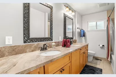 1000 Lakewood Drive, Lodi, CA 95240 - Photo 14