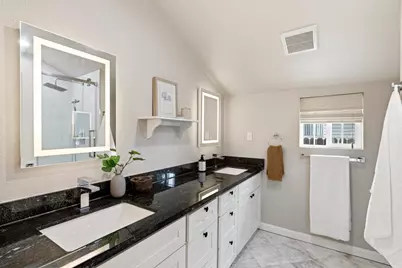 5517 Helen Way, Sacramento, CA 95822 - Photo 36